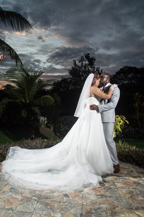 bridal-bride-celebration-735249.jpg